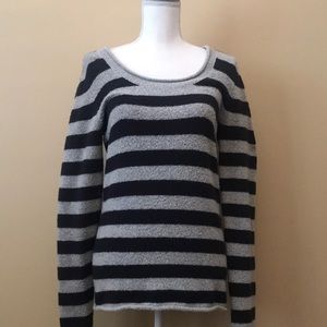 Women’s Sweater